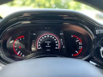 DURANGO 5,7 V8 SRT/HEMY-WIDEBODY-EXTREM-7.SITZER