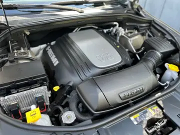 DURANGO 5,7 V8 SRT/HEMY-WIDEBODY-EXTREM-7.SITZER