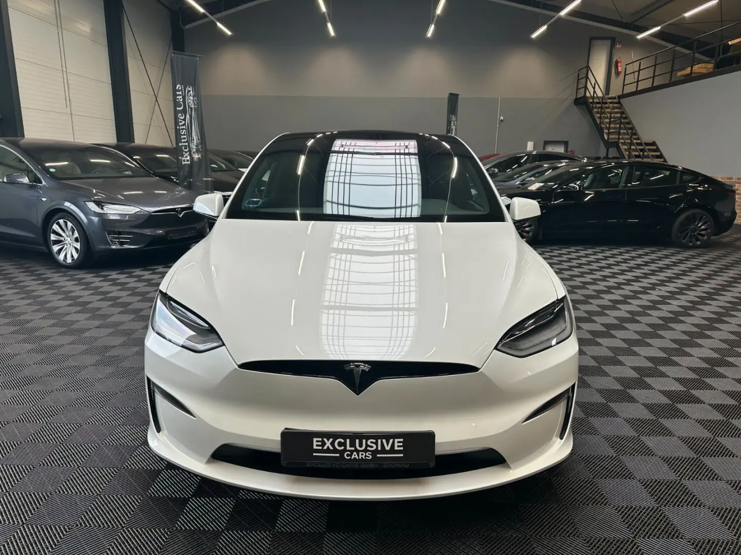 MODEL X PLAID | FULL SELF DRIVE 4.0 | YOKE |