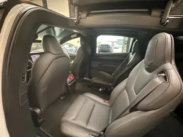 MODEL X PLAID | FULL SELF DRIVE 4.0 | YOKE |