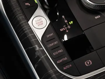 M440i xDrive Coupe|M-SITZE|LASER|H&K|KW-FAHRWERK