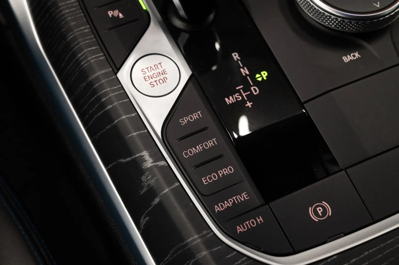 M440i xDrive Coupe|M-SITZE|LASER|H&K|KW-FAHRWERK