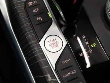 M440i xDrive Coupe|M-SITZE|LASER|H&K|KW-FAHRWERK