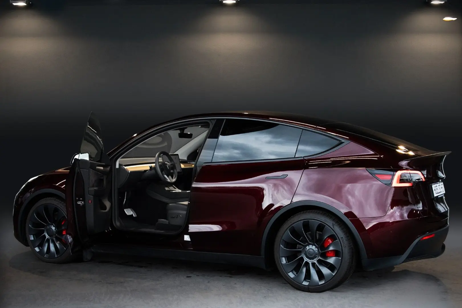 Model Y Performance AWD MY2023*AHK*Unfallfrei