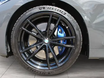 M440i xDrive Coupé M Sport CARBON HEADUP 360°KAM