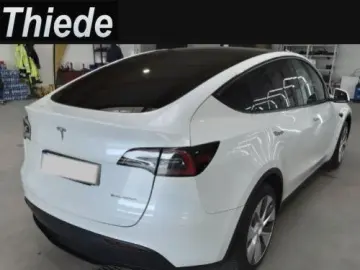 Model Y LONGRANGE DUAL-MOTOR NAVI KAMERA PANO.