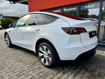 Model Y AWD*trailer hitch