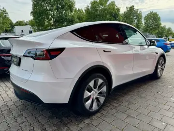Model Y AWD*trailer hitch
