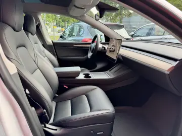 Model Y AWD*trailer hitch