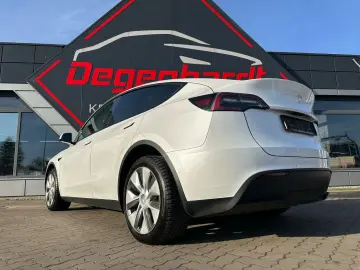 Model Y Long Range Dual AWD Enhanced Autopilot