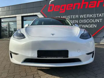 Model Y Long Range Dual AWD Enhanced Autopilot