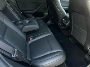 Model Y Long Range Dual AWD Enhanced Autopilot