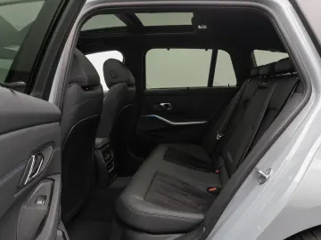 M340i xD Panorama Kamera DAB H/K Komfort 19Zoll