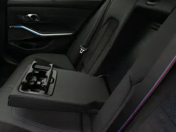 M340i xD Panorama Kamera DAB H/K Komfort 19Zoll