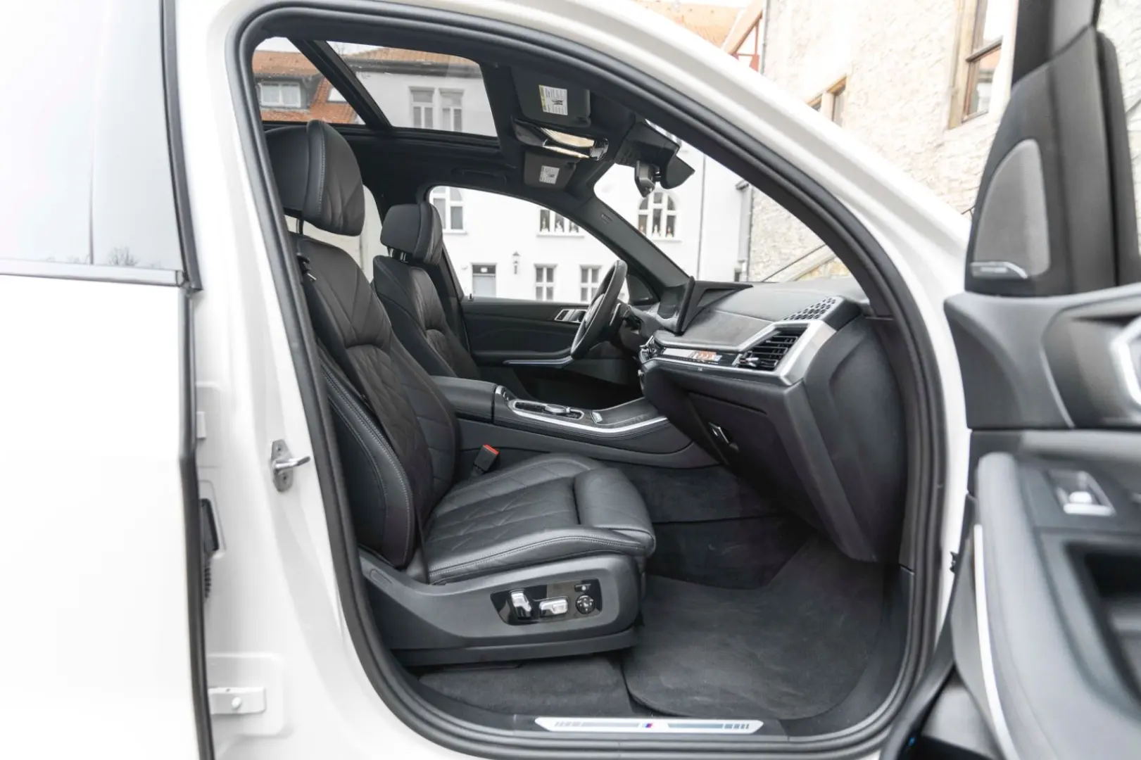 X5 SDrive40i M-SPORTPAKET HUD H&K 360° LED