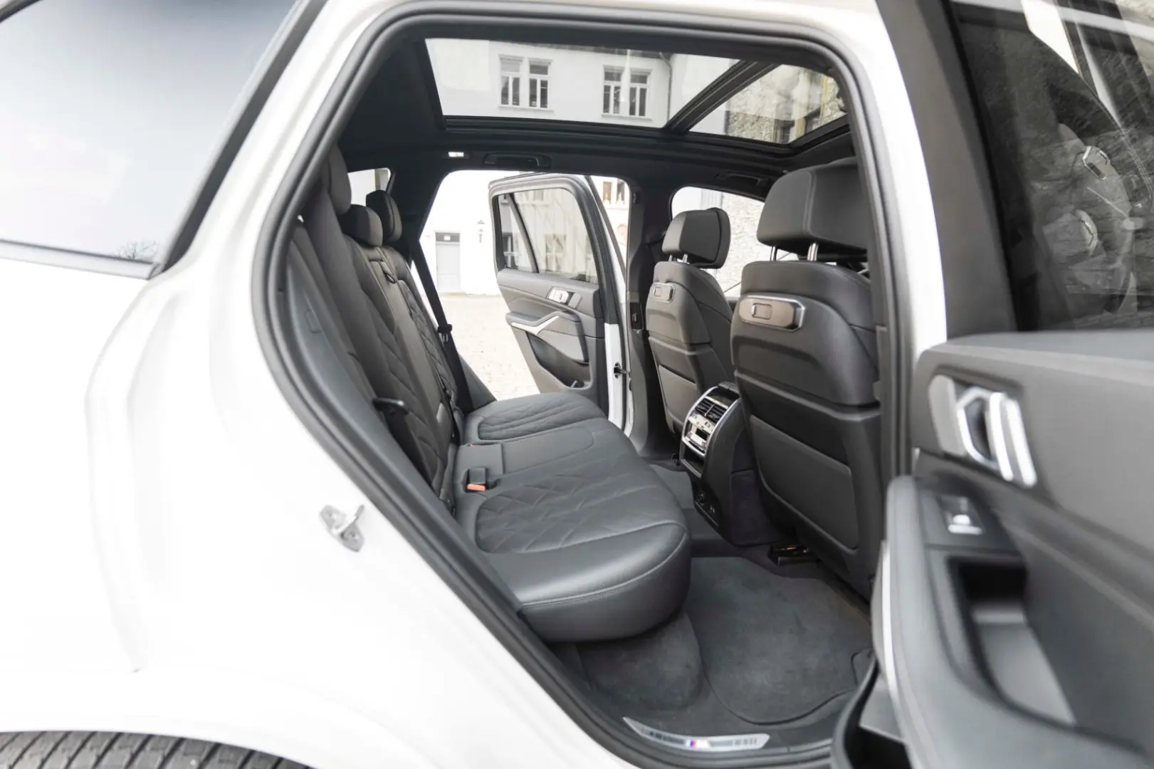 X5 SDrive40i M-SPORTPAKET HUD H&K 360° LED