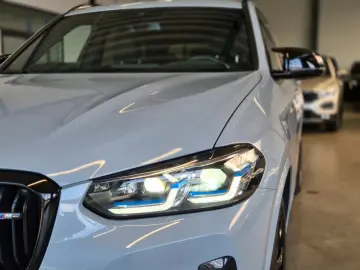 X3 M40 i LEDER NAV LED AHK STDHZ MEMORY H&K ACC