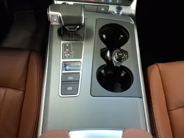 A7 45 TFSI quattro S tronic Navi Leder