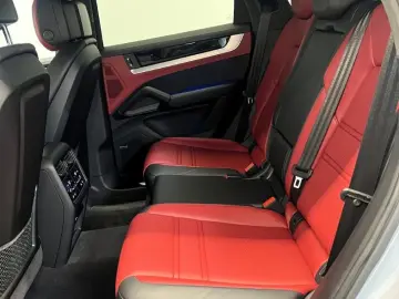 Cayenne Coupe Turbo E-Hybrid °AHK°Belüftung°