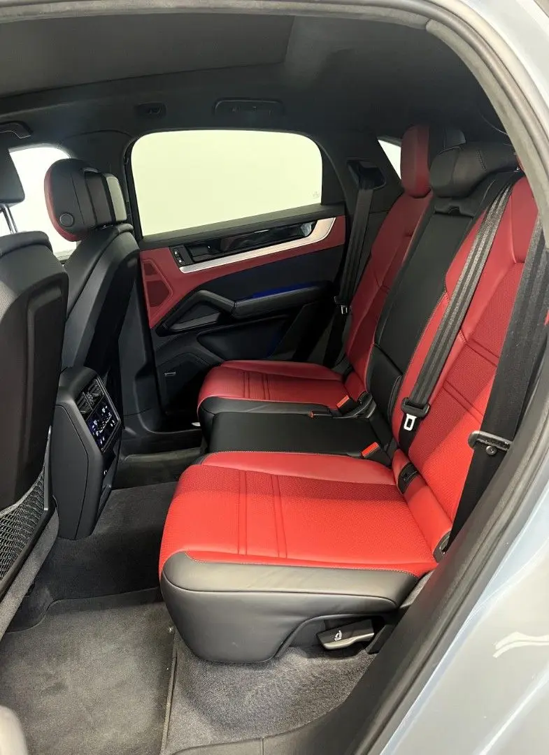 Cayenne Coupe Turbo E-Hybrid °AHK°Belüftung°