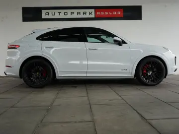Cayenne Coupe GTS*LEDER-ROT*PDCC*HAL*MEGA-SPEC !