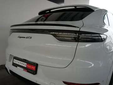 Cayenne Coupe GTS*LEDER-ROT*PDCC*HAL*MEGA-SPEC !