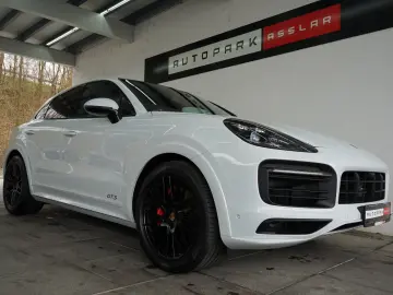 Cayenne Coupe GTS*LEDER-ROT*PDCC*HAL*MEGA-SPEC !