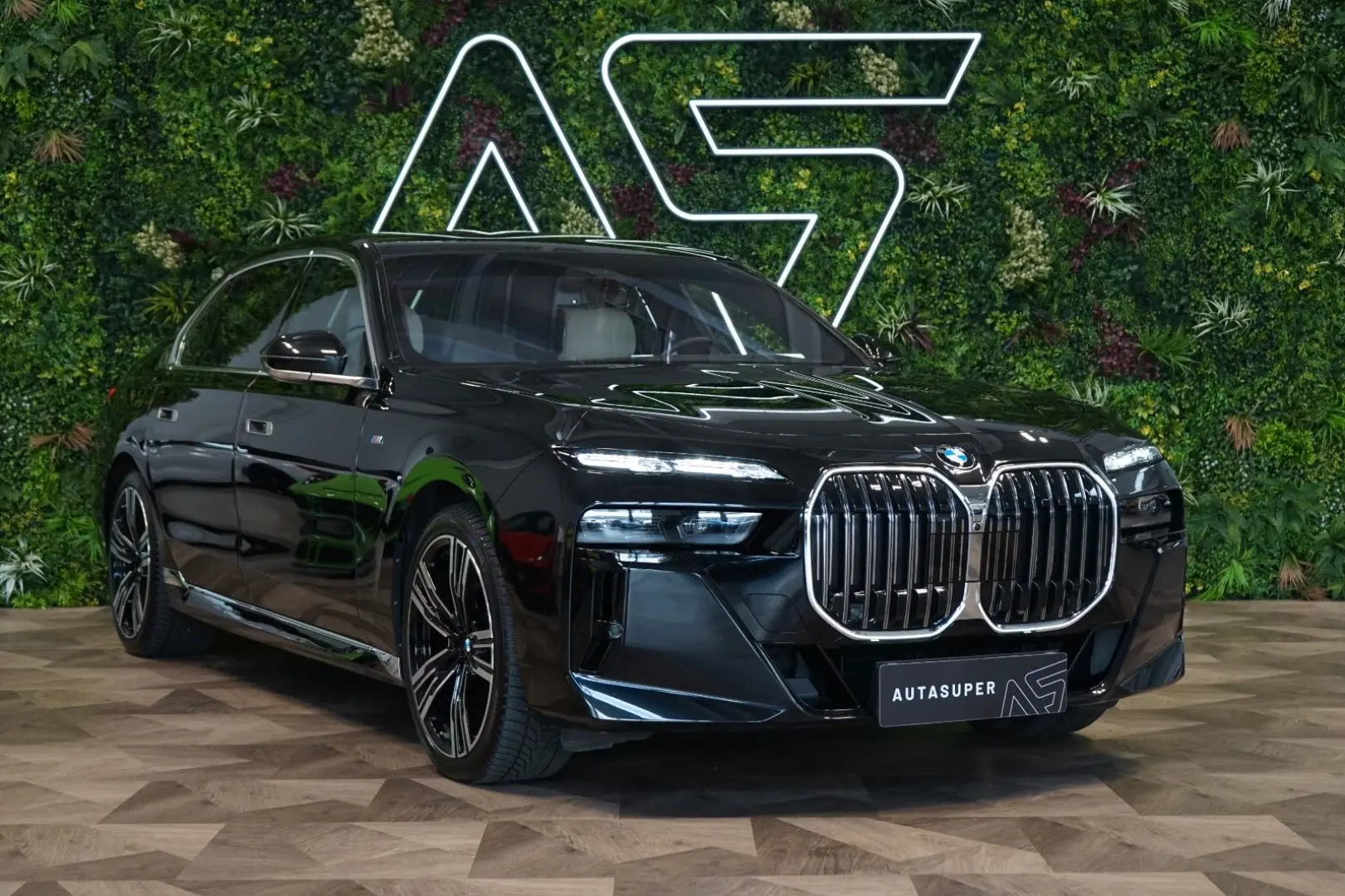 740d*xDRIVE*B&W*WARRANTY*PANO*80.826€ NETTO