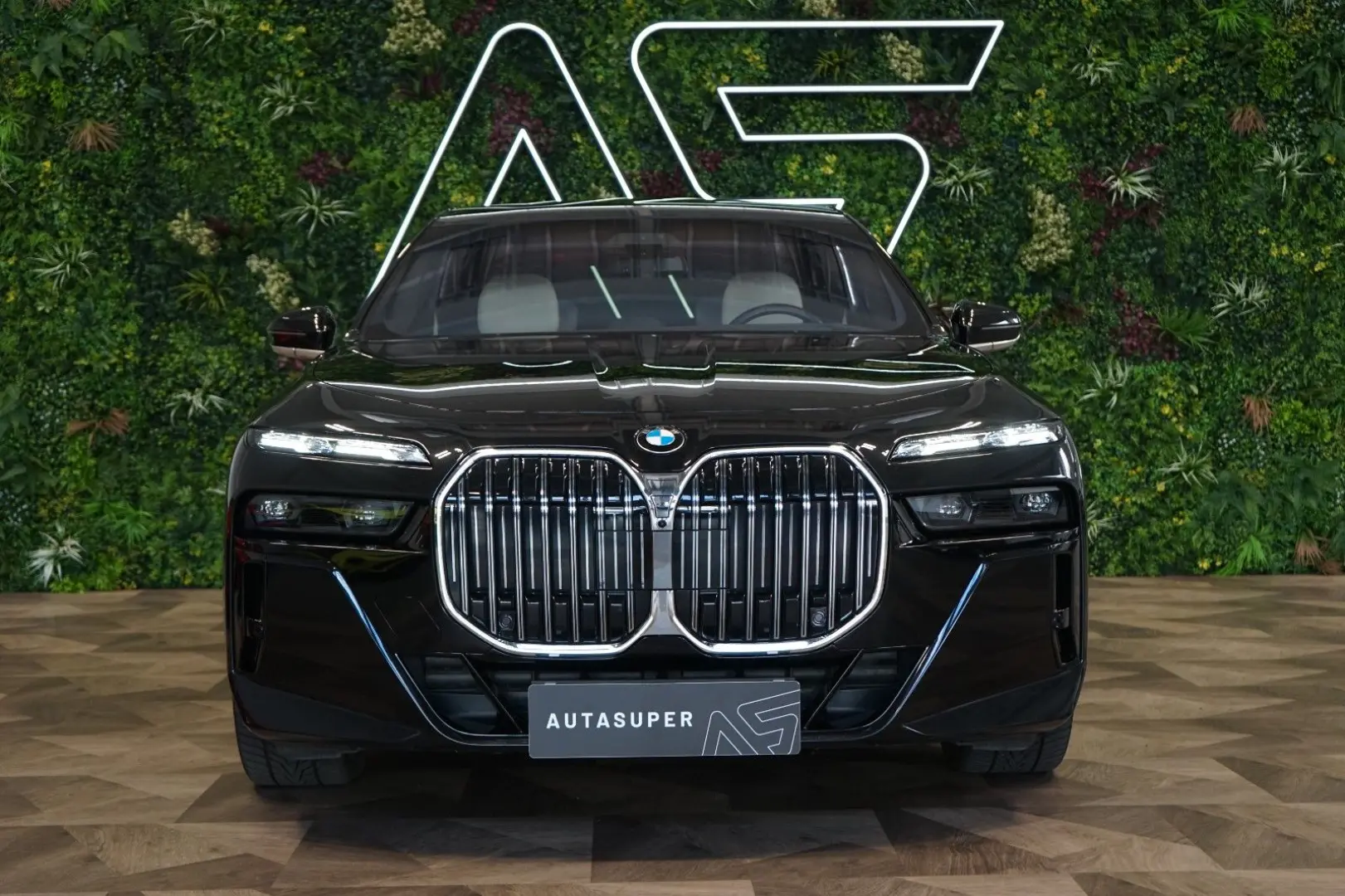 740d*xDRIVE*B&W*WARRANTY*PANO*80.826€ NETTO