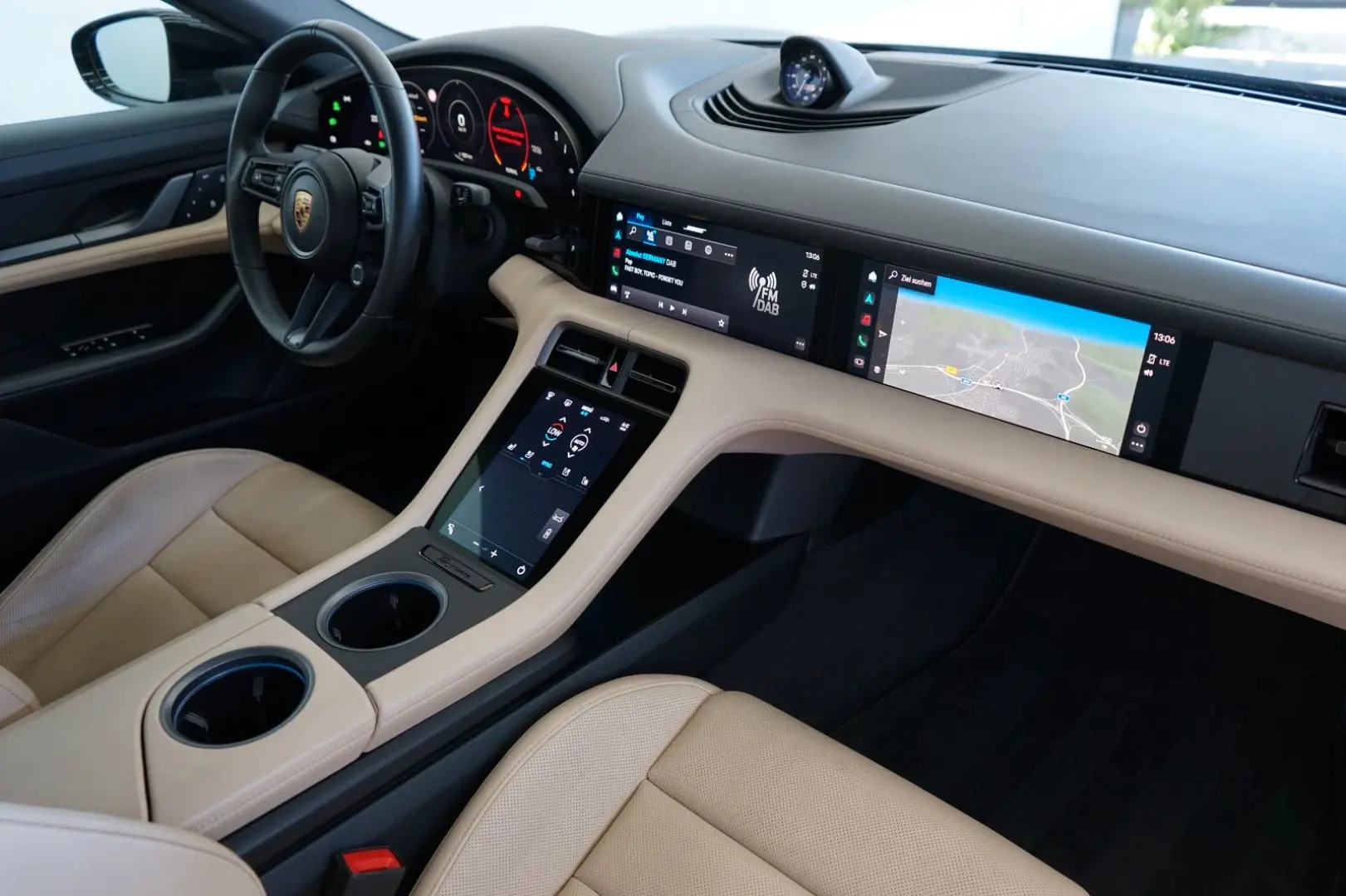 Taycan 4 S/Clubleder/PANO/P-DISPLAY/93KW/MEGA!!