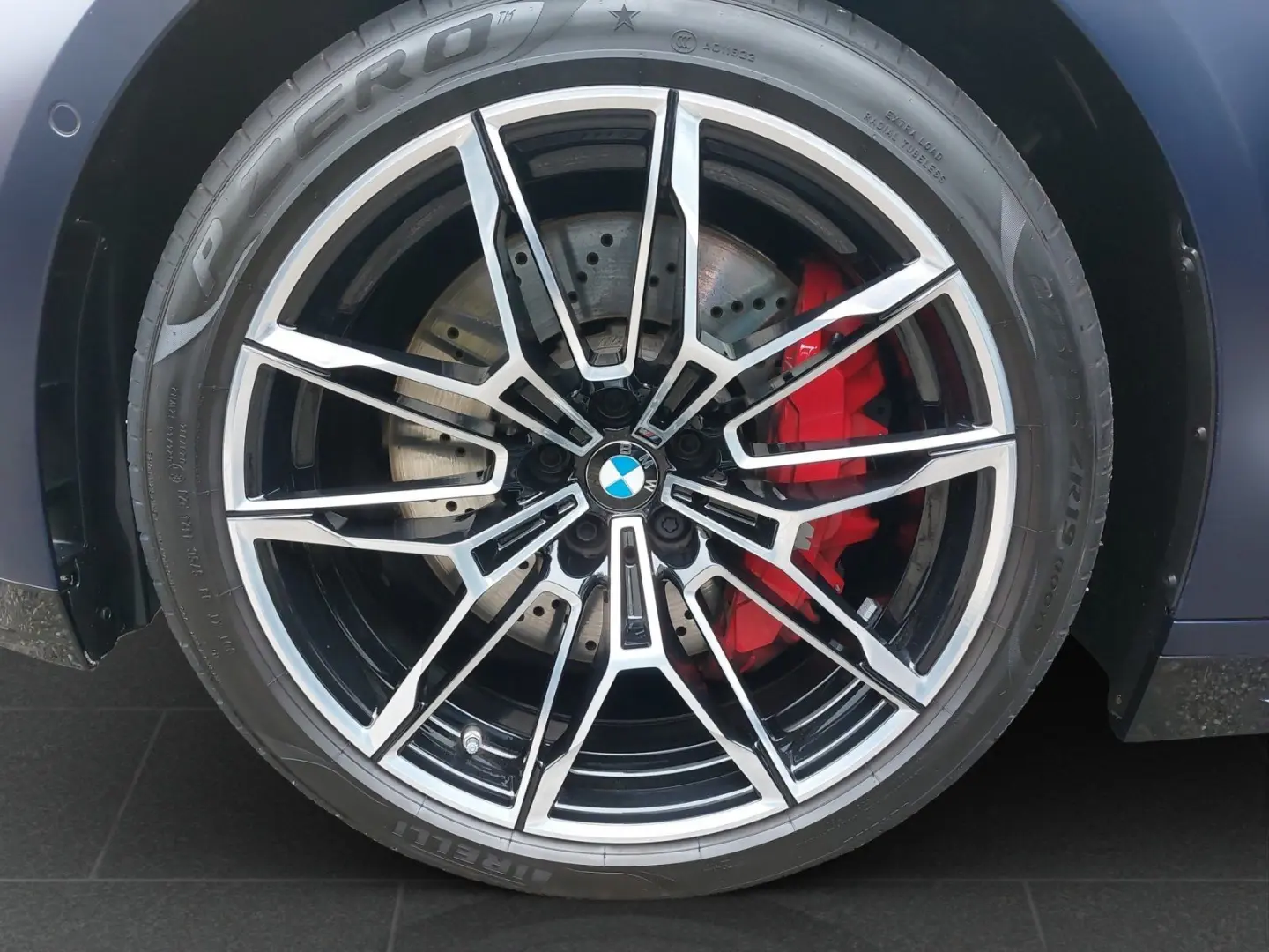 M4 Competition M xDrive Coupé Individual 360° HU