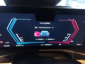 M4 Competition M xDrive Coupé Individual 360° HU