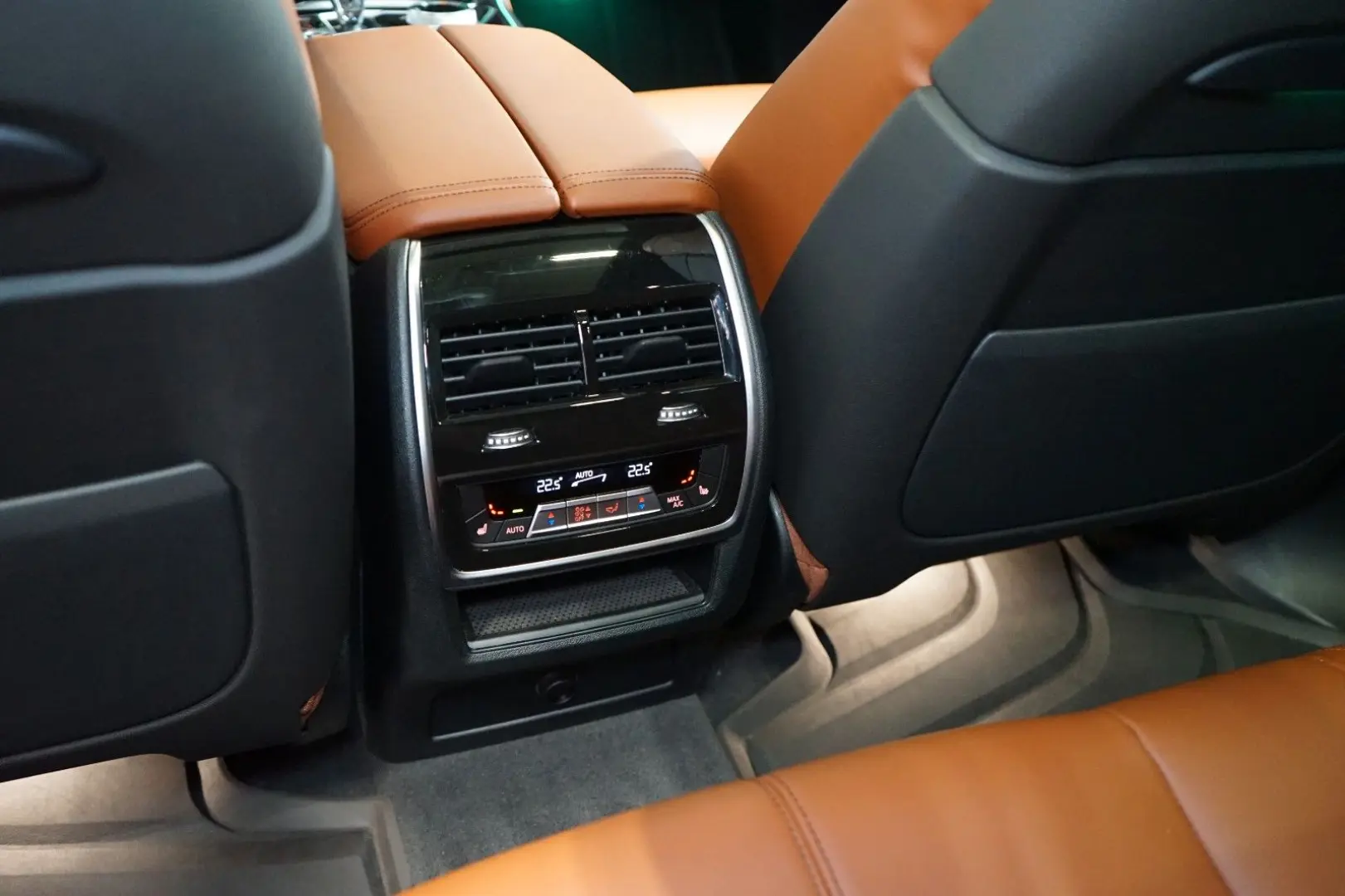 M50i*INDIVIDUAL*H/K*AUX.HEAT*AIR*70.826€ NETTO
