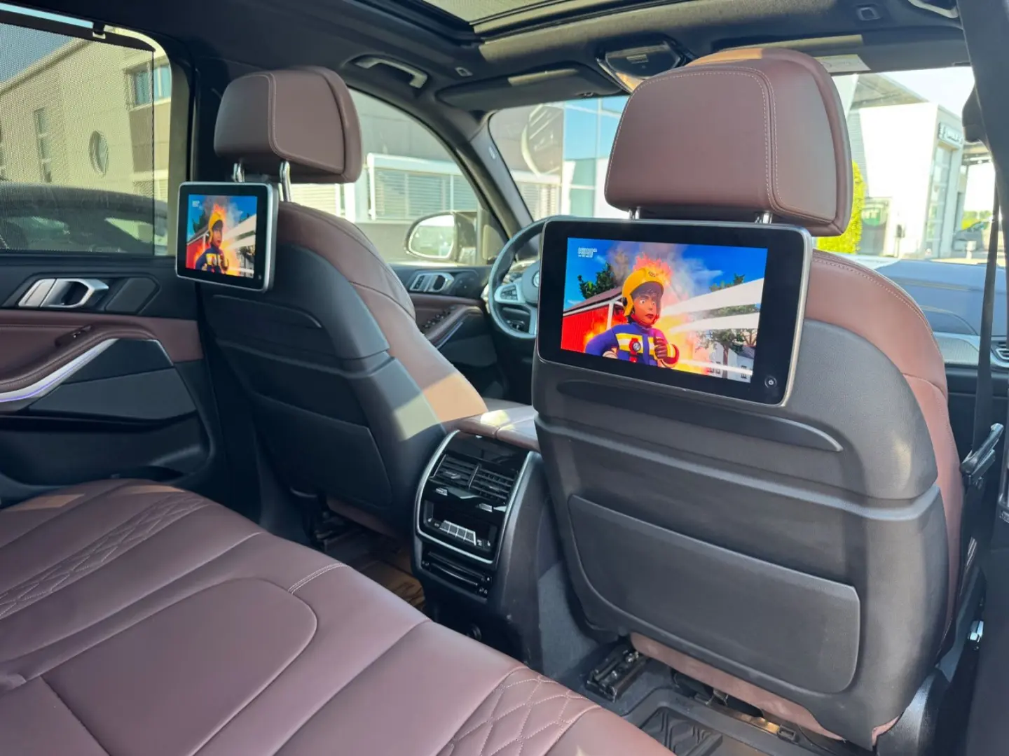 X5M50i LASER HUD+ H/K 4xSTZH SoftClose 360Kam TV