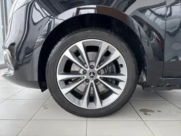 V 250 d Avantgarde Edition DISTR+AHK+STHZG+TISCH