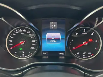 V 250 d Avantgarde Edition DISTR+AHK+STHZG+TISCH