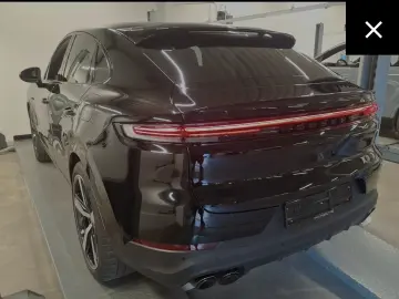 Cayenne Coupe E-Hybrid *HAL*22