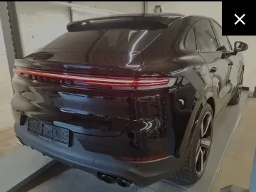 Cayenne Coupe E-Hybrid *HAL*22