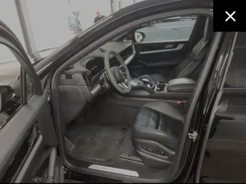 Cayenne Coupe E-Hybrid *HAL*22