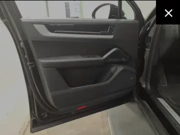 Cayenne Coupe E-Hybrid *HAL*22