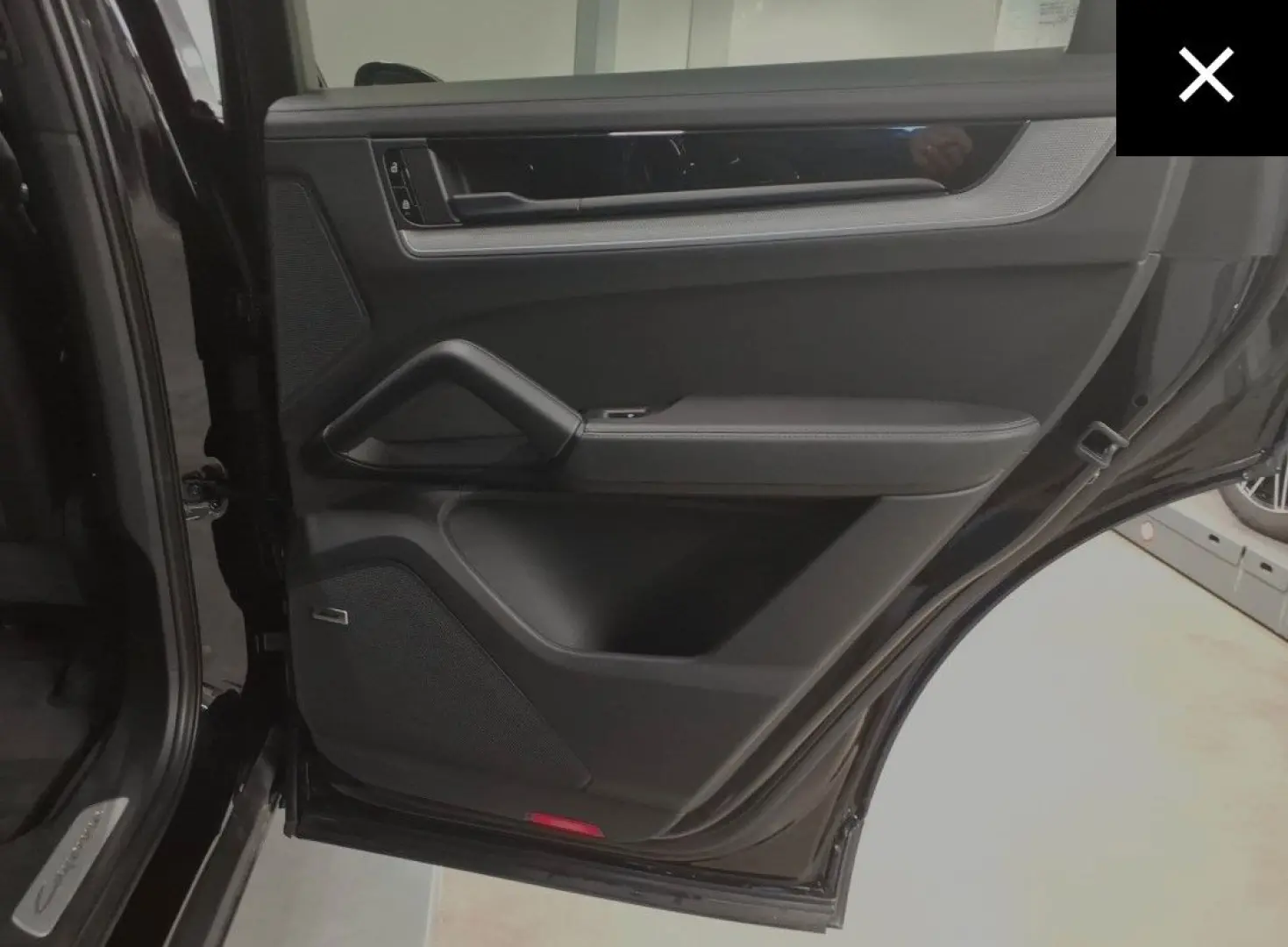 Cayenne Coupe E-Hybrid *HAL*22