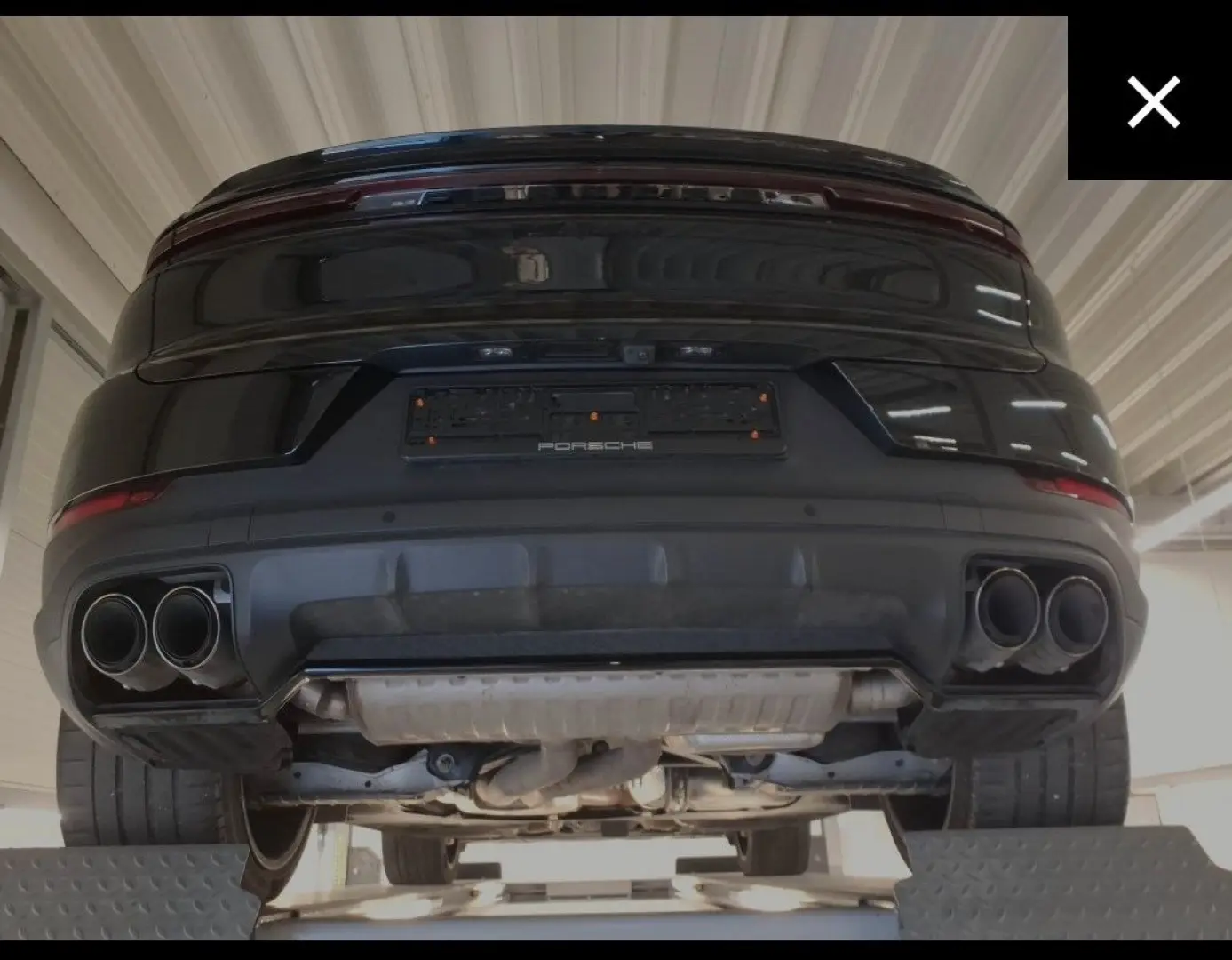 Cayenne Coupe E-Hybrid *HAL*22