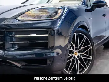 Cayenne E-Hybrid Coupe SportAbgas HD-Matrix 22Zo