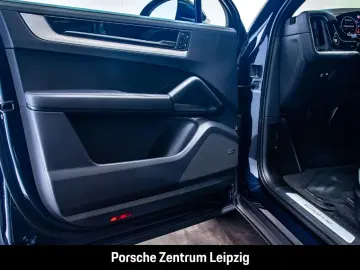 Cayenne E-Hybrid Coupe SportAbgas HD-Matrix 22Zo