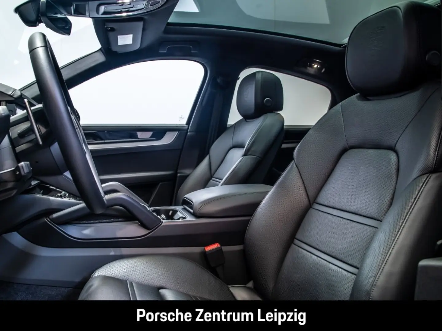 Cayenne E-Hybrid Coupe SportAbgas HD-Matrix 22Zo