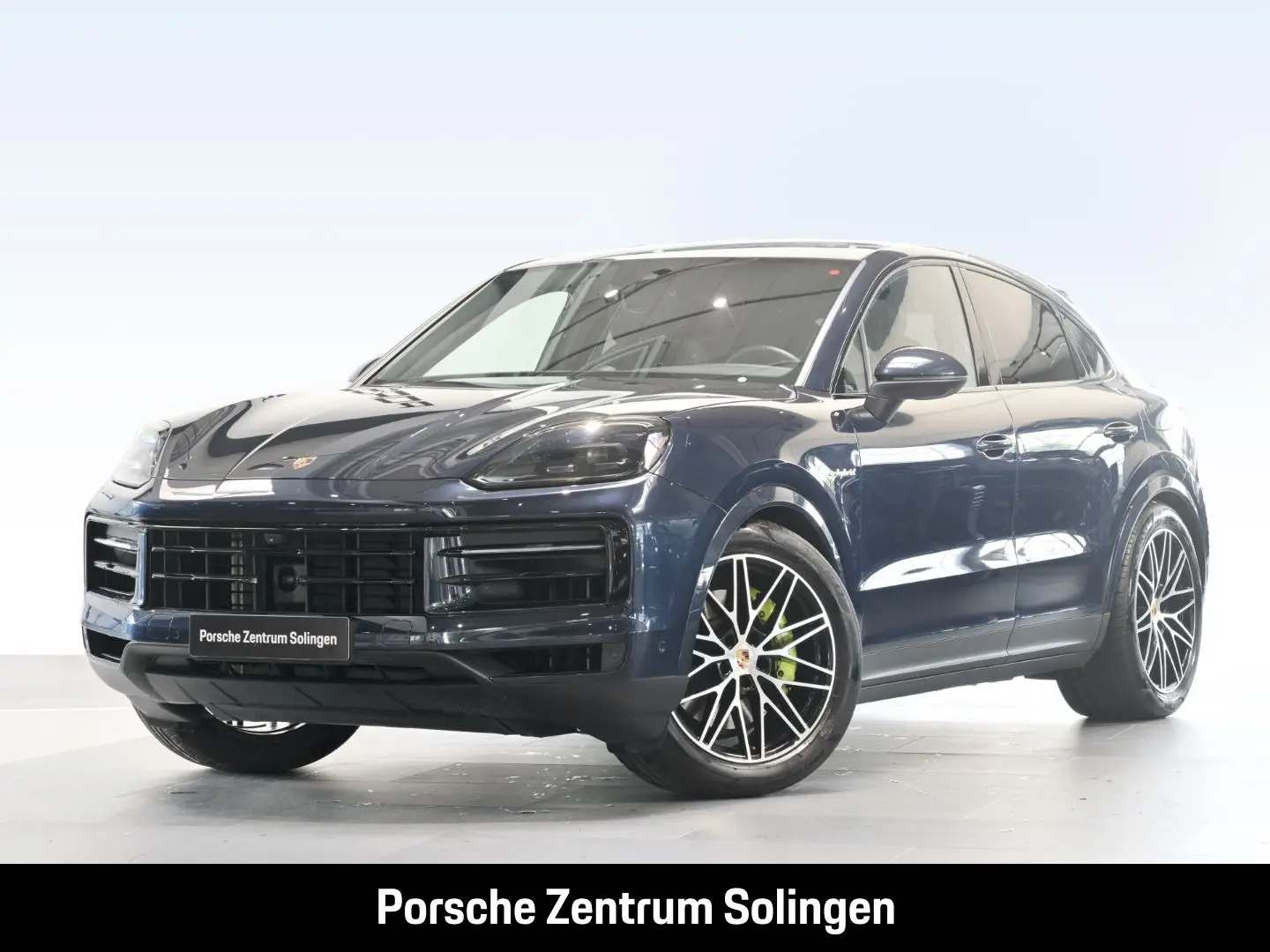 Cayenne E-Hybrid Coupe Bose Surround Abstand 21'
