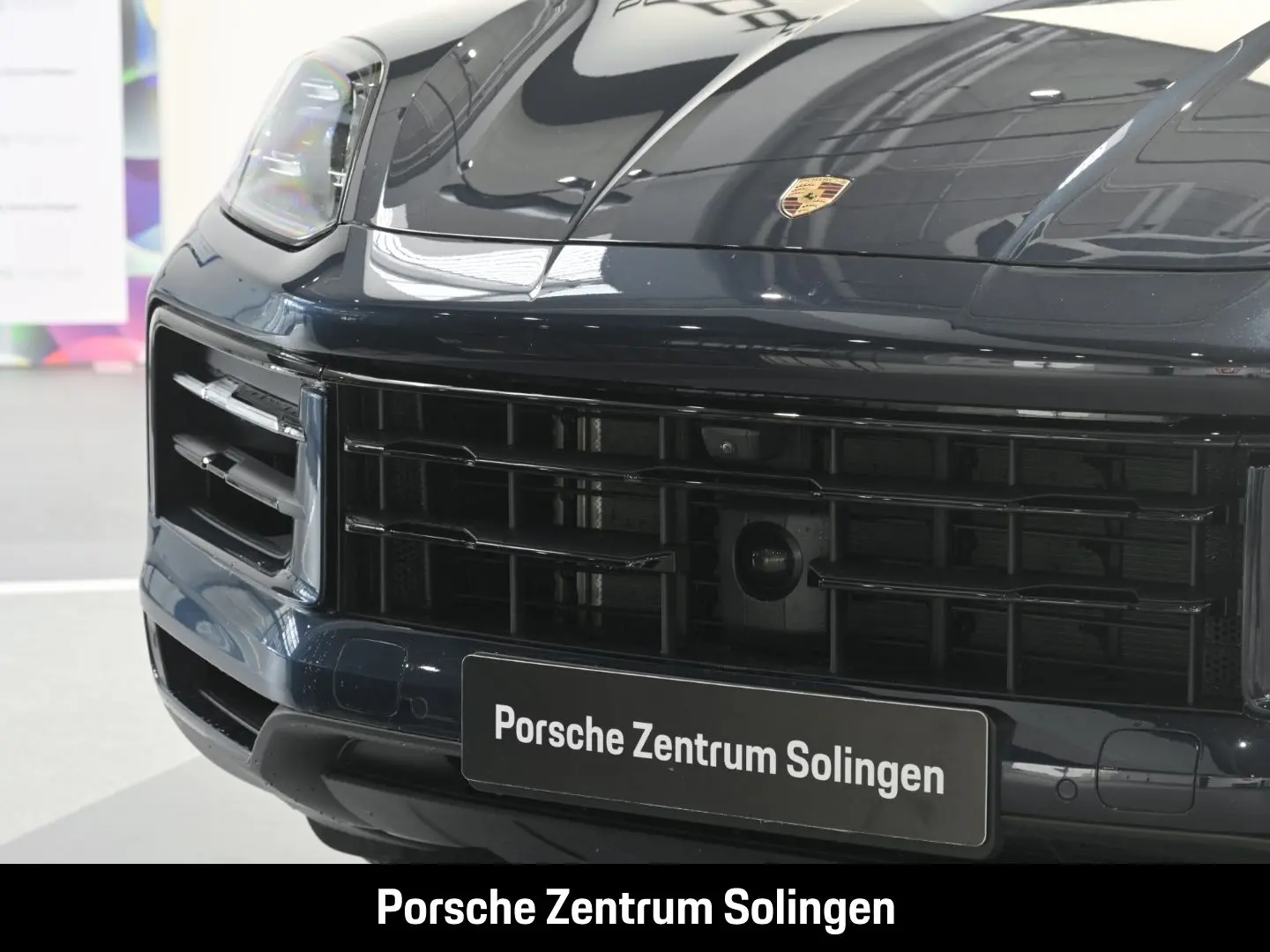 Cayenne E-Hybrid Coupe Bose Surround Abstand 21'