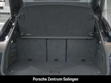 Cayenne E-Hybrid Coupe Bose Surround Abstand 21'