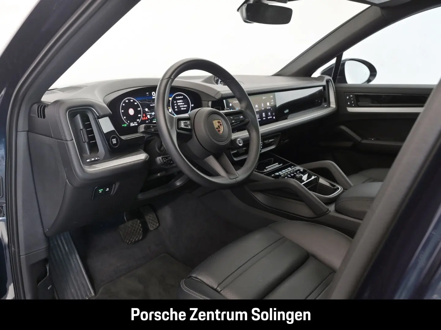 Cayenne E-Hybrid Coupe Bose Surround Abstand 21'