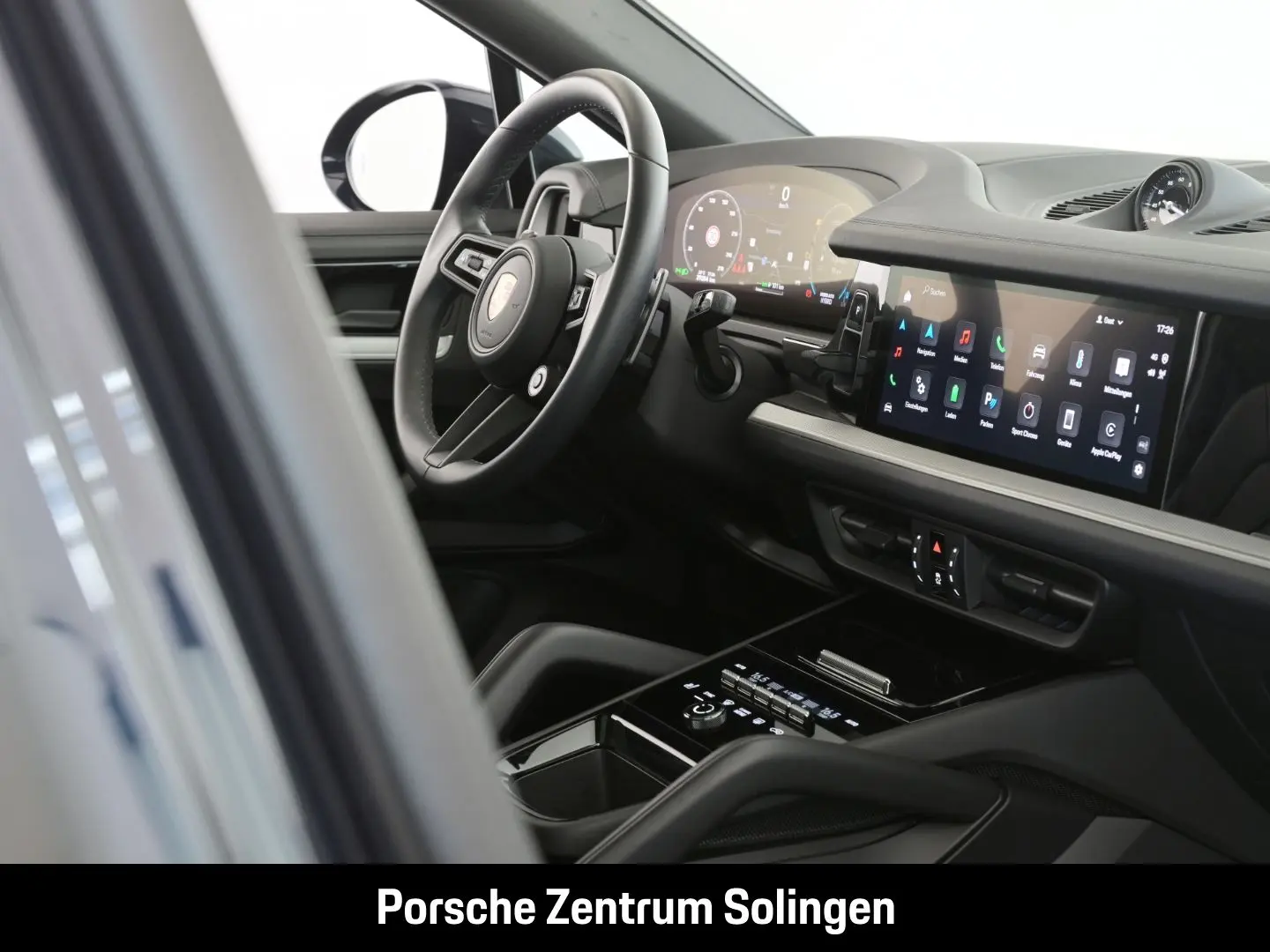Cayenne E-Hybrid Coupe Bose Surround Abstand 21'